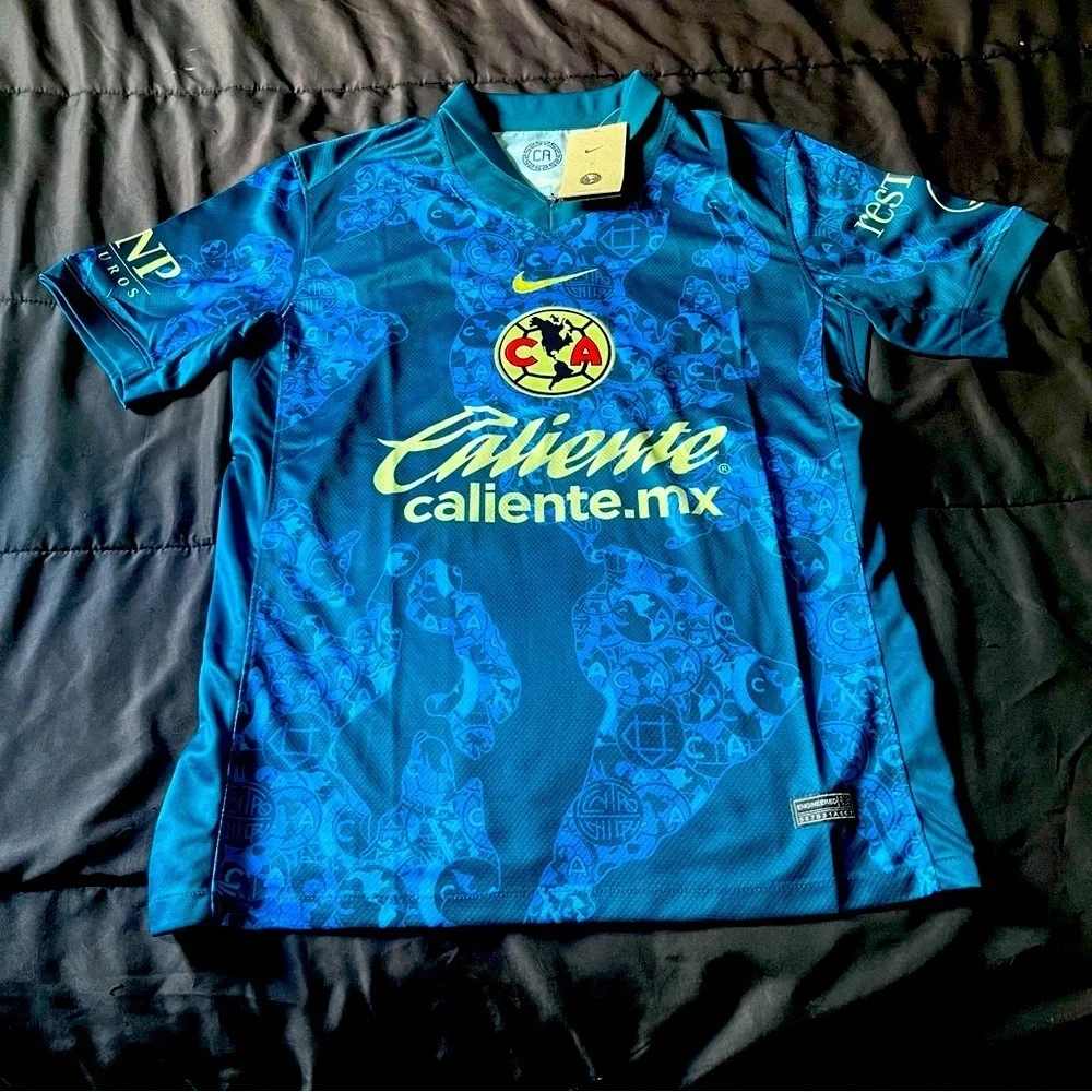 Club América Away Jersey 24-25 Men’s Size M
